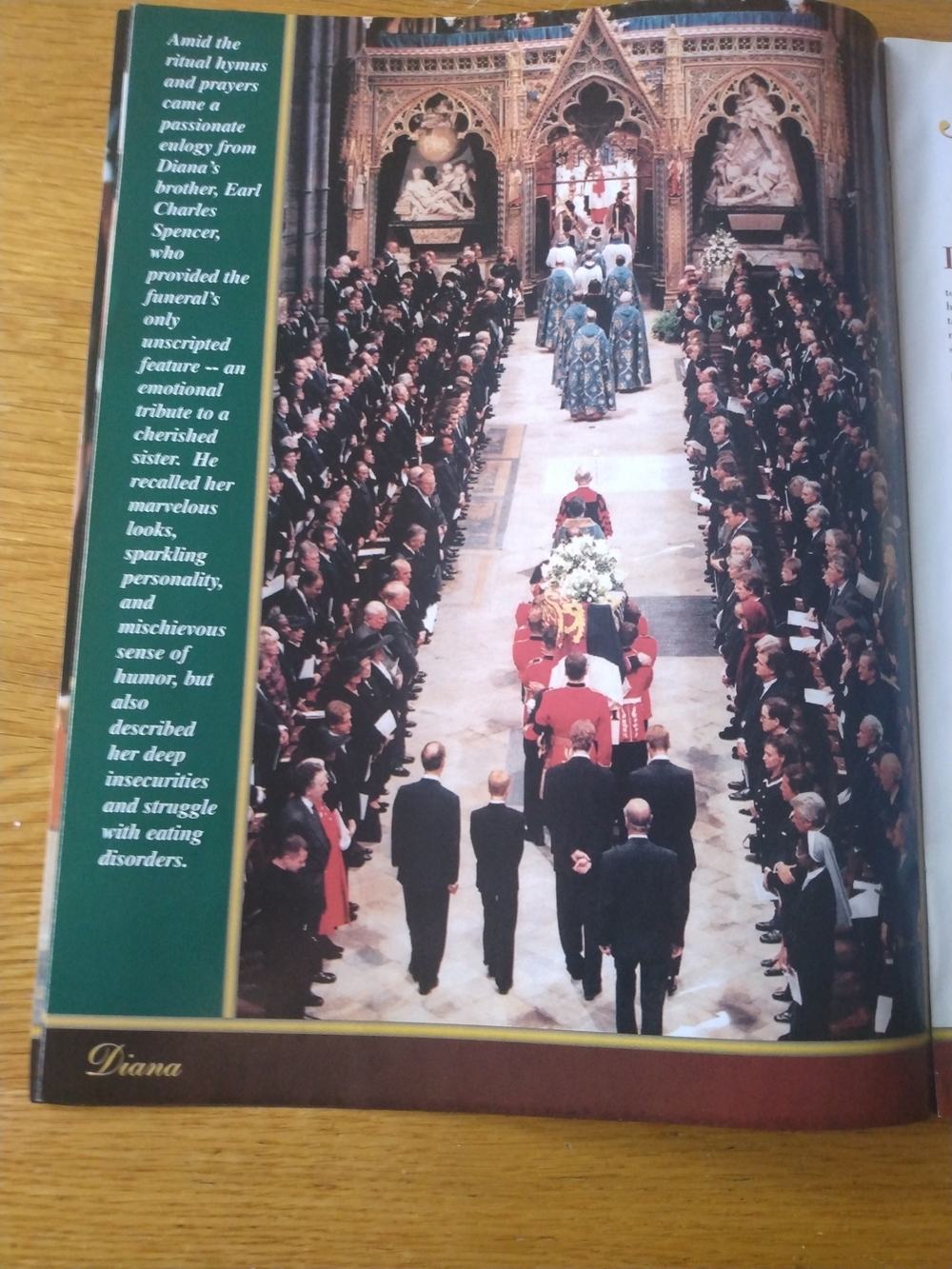 Diana: A Final Farewell - Commemorative Magazine (White, Yellow, Red) - Picture 7 of 15
